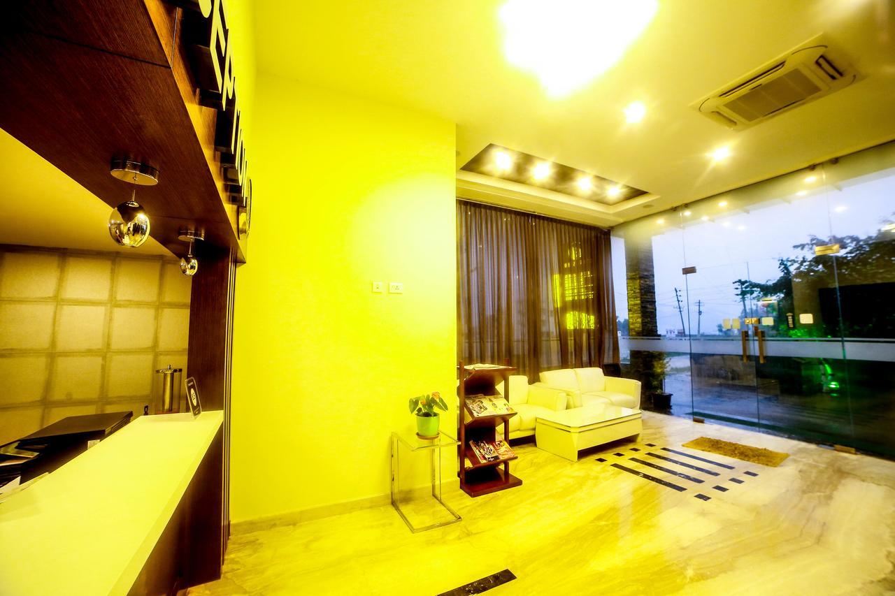 Breeze Suites Devanahalli Buitenkant foto